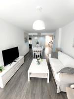 Apartamento centro Torremolinos con Parking - Chambres d’hôtes Torremolinos