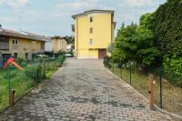 Lorenzini Apartment - Chambres d'hôtes Desenzano del Garda