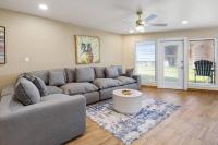 Walk-Out Beach Access Sunchase Ground Floor - B&B South Padre Island