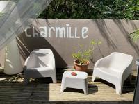 Charmille Charming cottage surrounded by nature and greenery - B&B Sainte-Anne