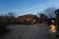 Roundabout Farm - Ferienwohnung Thurning