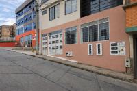 Apartaestudio con parqueadero cerca UPTC y Clínica Los Andes - Chambres d'hôtes Tunja