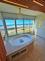 ibiza By the Sea סוויטת יוקרה איביזה על הים - Chambres d'hôtes Haïfa