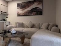 Amara Blvd 1BR Balcony Cozy Living Room 105 - Bed and Breakfast Riyad