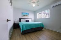 2Min WALK TO BEACHTrendy CondoKingKitchenPool7 - B&B Pompano Beach