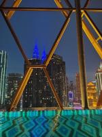 Scarletz Twin Tower Facing Suites - B&B Kuala Lumpur