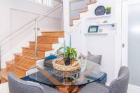 Cozy Apartment Near T - Chambres d'hôtes Boston
