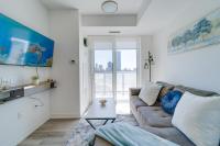Modern Downtown Condo with Gym - Ferienwohnung Kitchener