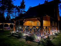 Zacisze na Jurze - Leśny Domek z kominkiem i jacuzzi - B&B Żarki