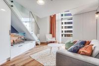 Sydney CBD Darling Harbour 1 bedroom with City view and balcony - Bed and Breakfast Sydney