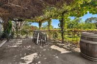 Bendalong - Rural Retreat, Short Drive to CBD - Ferienwohnung Orange  (State of New South Wales)