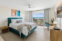 Direct Ocean View Deluxe Three-Bedroom Apartment - Unit 64