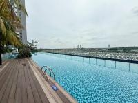 Midas Seri Alam Pororo Family Suite by Ourstay - Chambres d'hôtes Masai