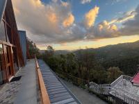 The Woodshed - B&B Muktesra