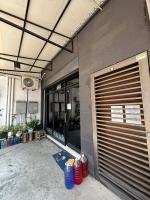 Kazoku Hostel - Bed and Breakfast Olongapo City