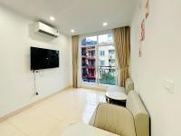 Apartment mit 1 Schlafzimmer, Balkon und Aussicht auf das Wasser