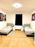 3 Zim Aparthotel mit Balkon - B&B Chemnitz