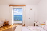 Green Oasis Holiday Home - B&B Stanići