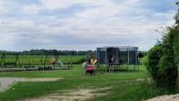 Eurostruś - zoo, domki - Bed and Breakfast Borzychy
