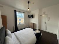 Comfy Double Studio at the Heart of Hammersmith - B&B London