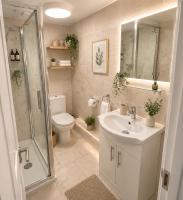 One-Bedroom Deluxe Apartment