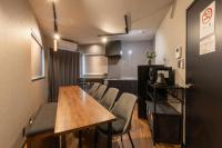 翡翠名古屋本陣 - B&B Nagoya