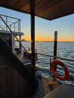 Hausboot Aurora Heiligenhafen - Ferienwohnung Heiligenhafen