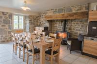 Gîtes de france 3 épis 8 personnes à malbouzon - Bed and Breakfast Malbouzon