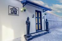 Komala Indah 2 - B&B Padang