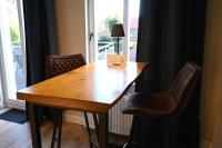 Lindenhof Family Stay 2BR & Bunkbed in Neuenburg - Chambres d'hôtes Zetel