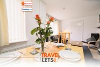 Two Bedroom House By Travel Lets Holiday Homes Ballykelly With Private Garden - B&B Ballykelly