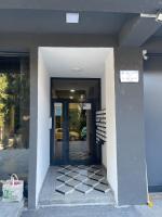 Modern Cozy Apartment 3 Min to City Center - Ferienwohnung Tetovo