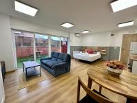Fantástica casa con jardín - Ferienwohnung Madrid