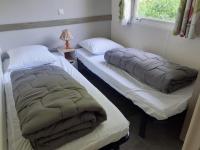Mobil-home Moon River - Chambres d'hôtes Thiviers