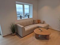 Sea View Apartment with balcony 2BR - B&B Argir