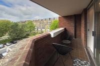 Modern 1 Bed Kensington Apartment with Balcony - Ferienwohnung London