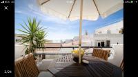The Beach Apartment Ocean View steps to beach free street parking - B&B Albufeira