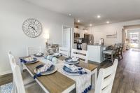 Gateway to Emerald Isle! Coastal Gem w/ Golf Cart - B&B Broad Creek