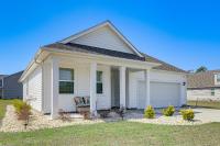 Gateway to Emerald Isle! Coastal Gem w/ Golf Cart - B&B Broad Creek