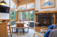Escape to “Shared Summit” on Minnesota’s North Shore - Chambres d'hôtes Lutsen
