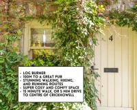 Cosy Llangattock Hideaway - Ferienwohnung Crickhowell