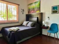 Design Studio - 1 min Beach - Pool - AC - Fast WiFi - B&B La Peñita de Jaltemba