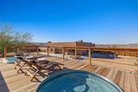 Pueblo Villa - Sleeps 12 • 2 Homes on 2.5 Acres - B&B Joshua Tree