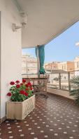 Apartamento en la playa con 3 Habitaciones con Terraza y Aire acondicionado - Chambres d'hôtes Cubelles