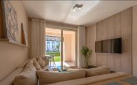 Appartamento con 1 Camera da Letto e Vista Piscina