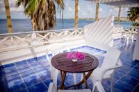Marazul Ocean Front Apartment - Bed and Breakfast Sabana Westpunt