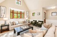 Updated Spacious Home w AC & Hot Tub Walk to Town! - B&B Aspen