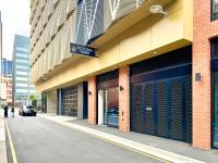 Eat Shop Explore - 2BR Opposite Central Market - B&B Adelaida