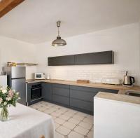 Gîte Les Figuiers - Vue imprenable en Ardèche - Saint Montan - Chambres d'hôtes Saint-Montan