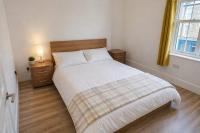 Central Modern Apartment -Sleeps 6 - Parking - B&B Bristol